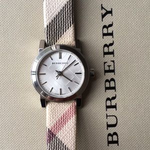 Burberry Nova Check Wrist Watch